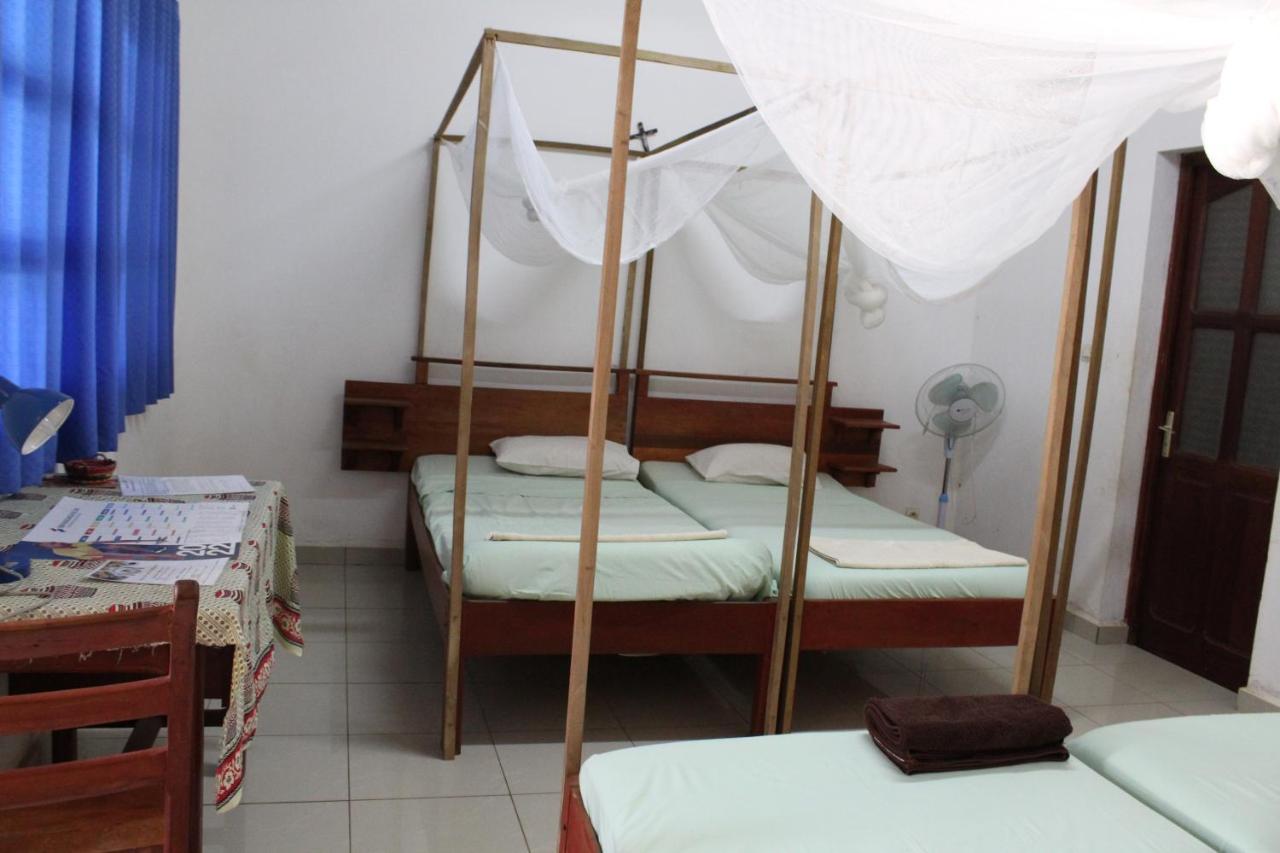Bed and Breakfast Centre Lucien Botovasoa Antsiranana Exterior foto